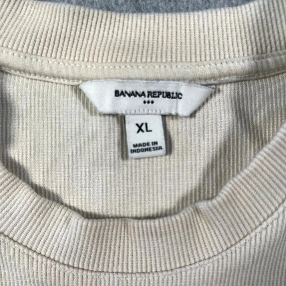 Banana Republic T Shirt Mens XL Beige Cotton Stretch Crew Neck Ribbed Casual